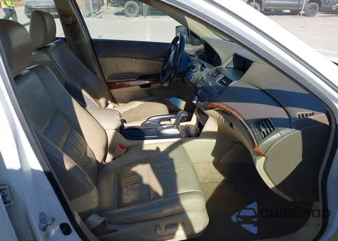 2009 Honda Accord 3.5 Ex-L from USA, damaged, VIN 1HGCP36889A035840